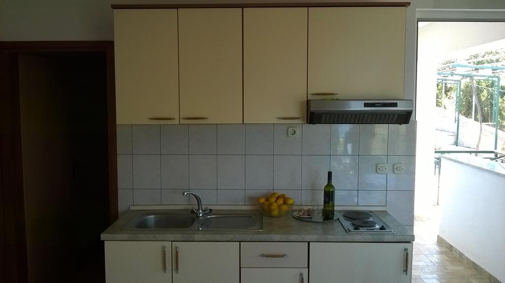 Apartments Zovko Drace Exterior photo