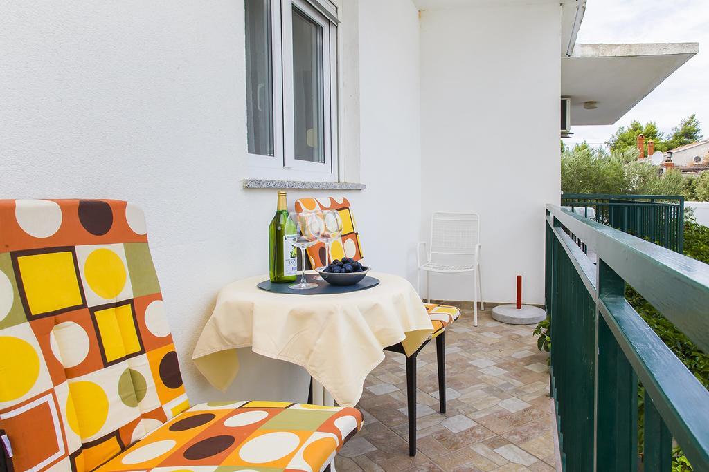 Apartments Zovko Drace Exterior photo