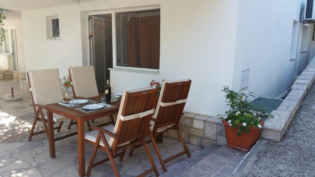 Apartments Zovko Drace Exterior photo